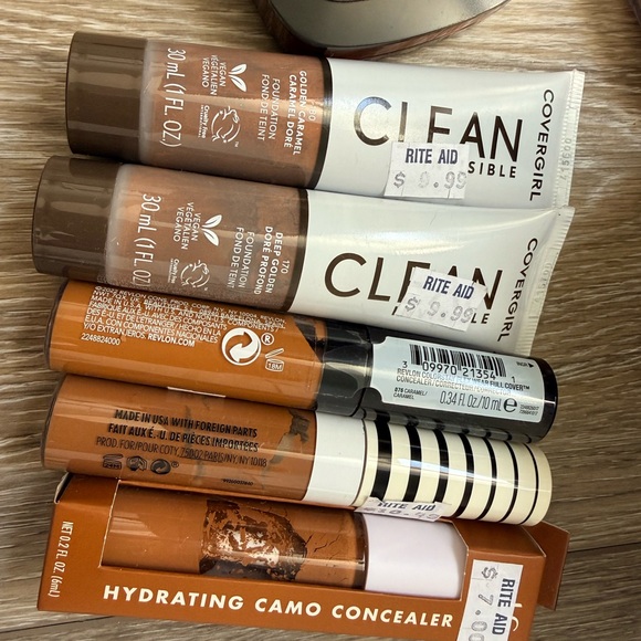 Make Up Lot - Picture 5 of 6